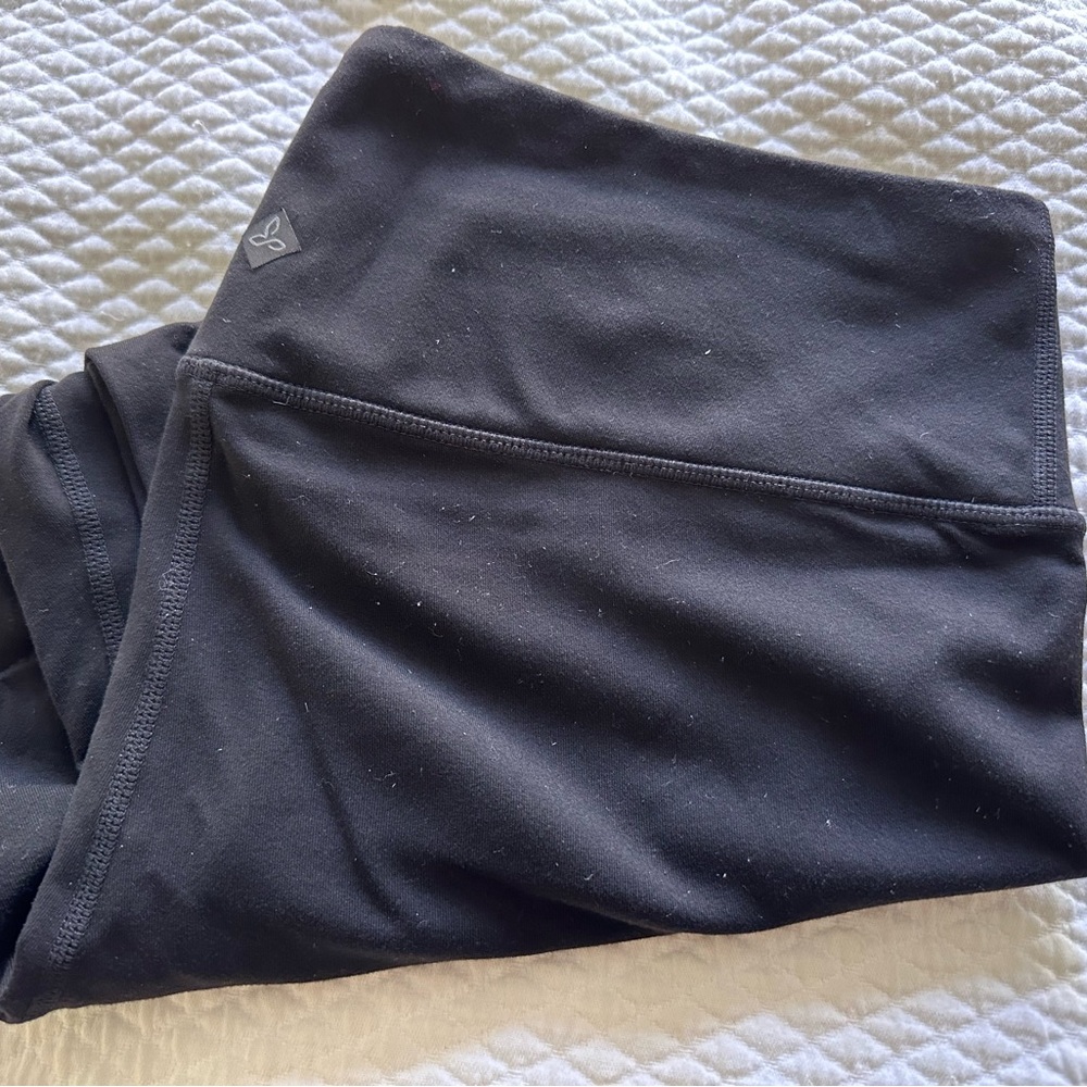 Prana black 3/4 ankle length leggings / yoga pants large